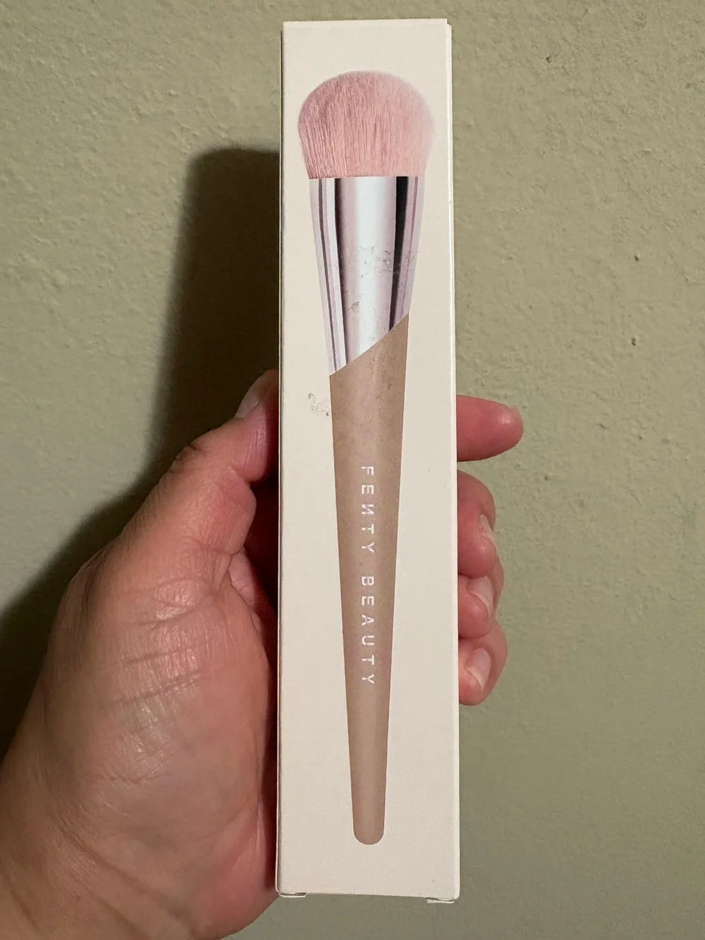 Fenty Beauty 110  Full-Bodied Foundation Brush Brand New Factory Sealed.